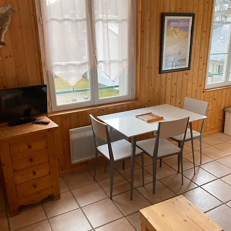 Apartment Val-locations Marmotte 5 *